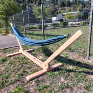 hamac avec support en bois