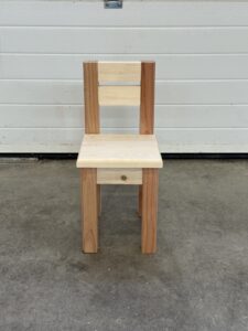 chaise enfant en bois