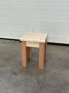 tabouret enfant en bois