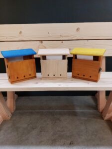 Boîte aux lettres en bois, fabriqué à Limoux par Delexter.