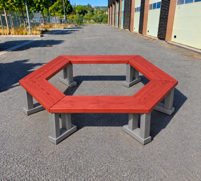 banc hexagonaltour arbre rouge